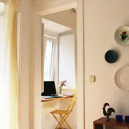 Sao Bento Flat * Lisbon